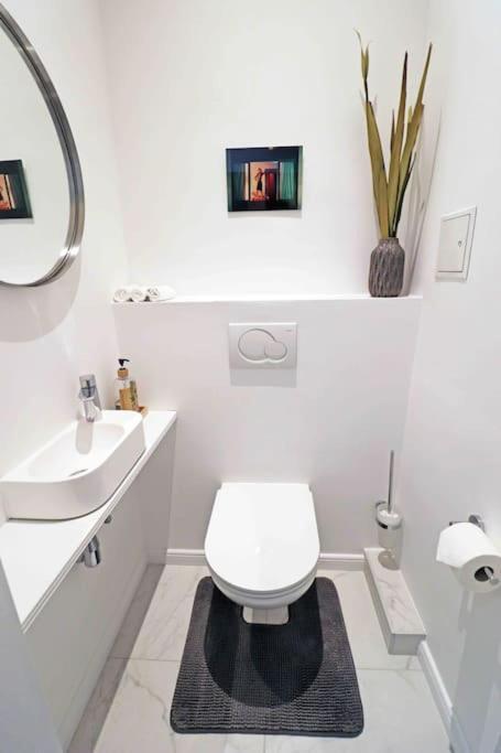 Smart Apt Mit Balkon Am Augarten Park Naehe Zentrum 비엔나 외부 사진