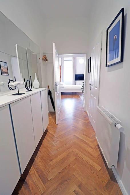 Smart Apt Mit Balkon Am Augarten Park Naehe Zentrum 비엔나 외부 사진